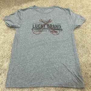 Lucky Brand T shirt